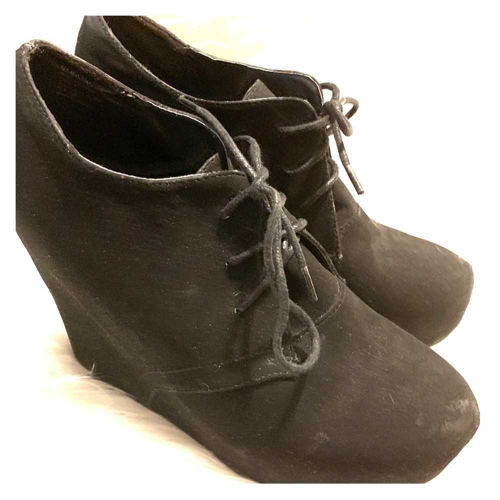 DOLCE Black High Heel Booties